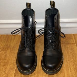 Women’s Doc Martens Boots - Original